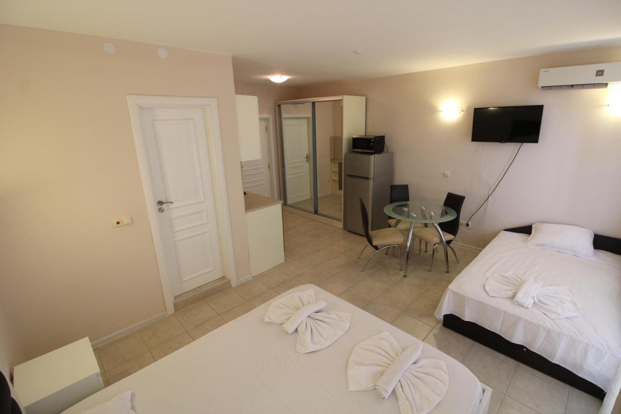 Menada Casa Del Sol Apartments Сонячний Берег Екстер'єр фото